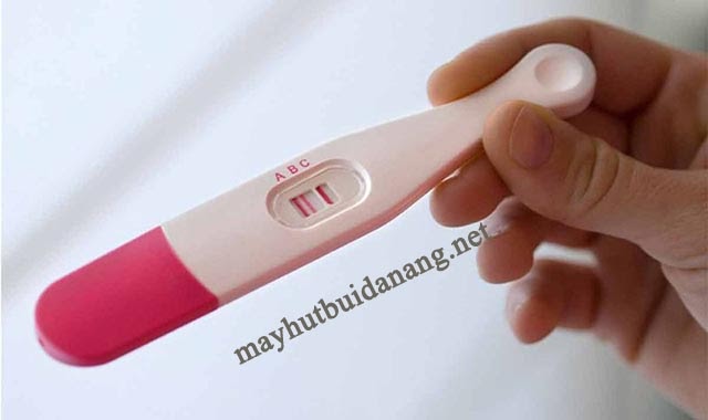 Phát hiện mang thai nhờ các dấu hiệu mang thai kết hợp việc mua que thử thai chất lượng